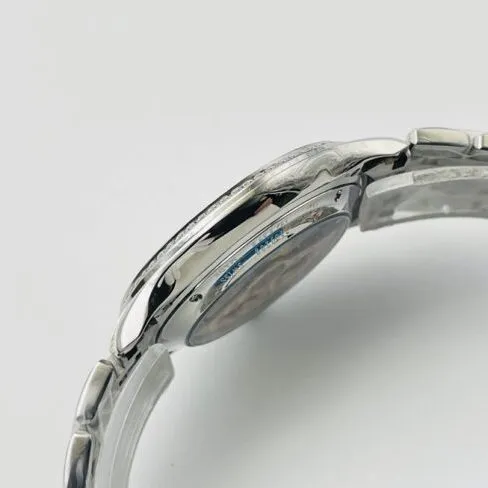 top-tier watch Jaeger-LeCoultre ultra-thin master series white steel white bottom men's watch movement picture