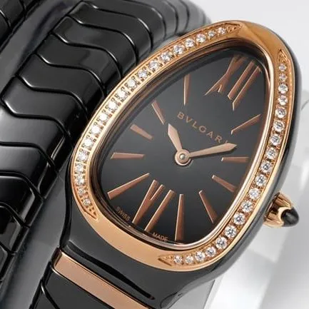 BV factory top-tier watch Bvlgari women's black dialceramicbraceletquartz watch side view