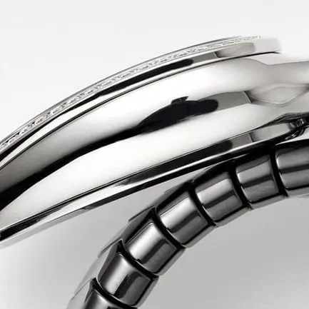 Bvlgaritop-tier watch women's black dialrubber strapquartz side view