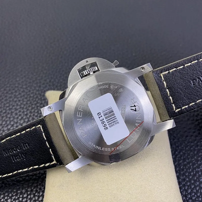 Paneraihigh-quality watch Prince Charming PAM1314 watch side view