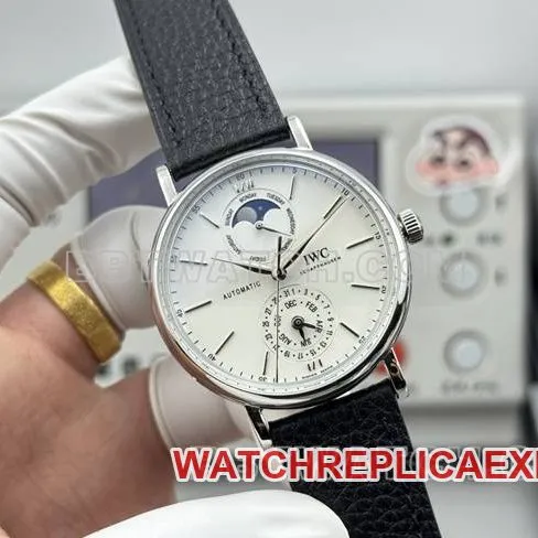 collectible watch Portofino GR factory IWC white dial black leather strap model front live photo