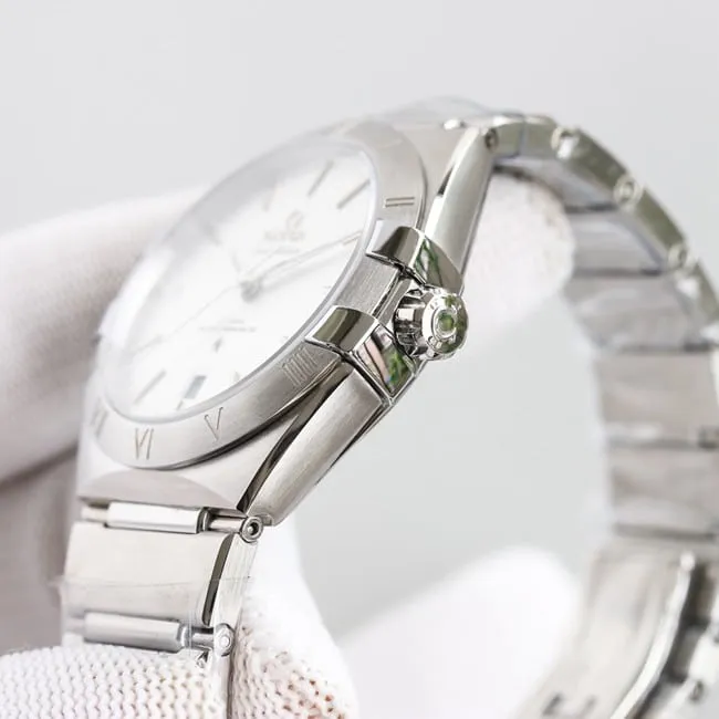 top-tier replicaOmega fifth generation Constellation series men's watch front view