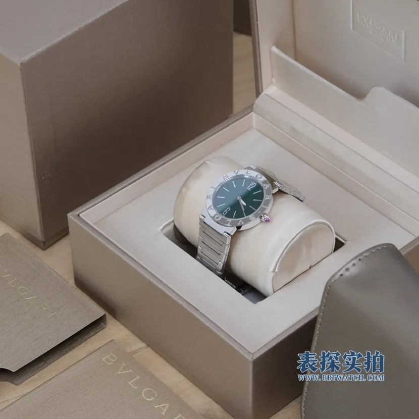 top-tier replicaBvBvlgarigreen dial ladies quartz watch clasp