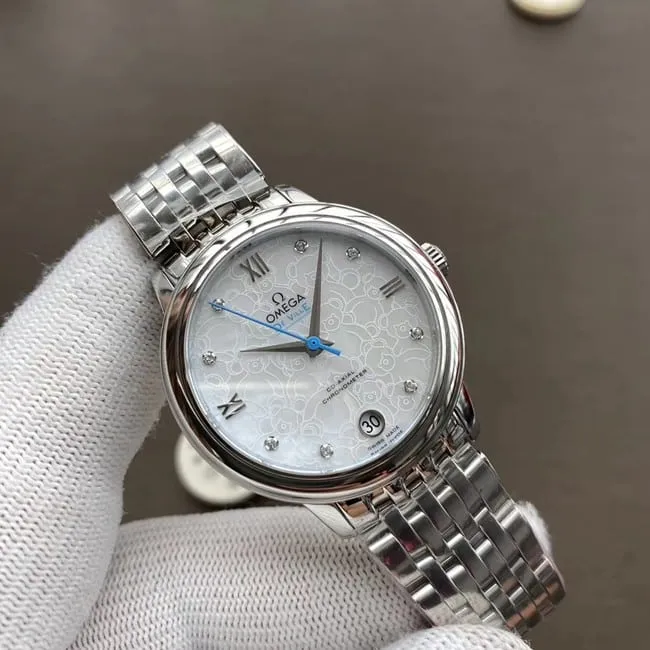 Omegatop-tier watch Diefei series women's white dialsteel bracelet automatic movement watch side view