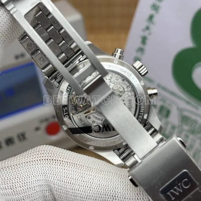 1:1replica watch APS factory pilot IWCblack dialchronograph41mmcaseback live photo