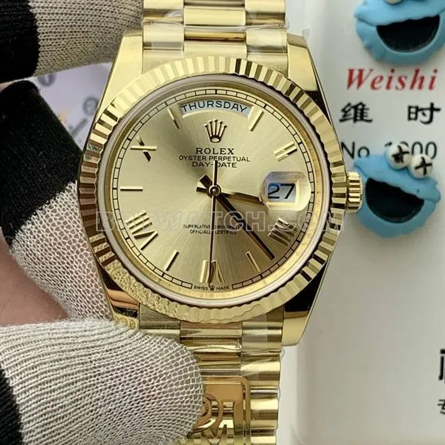 collectible watches Rolexblack dialPPM factory Day-Date mechanical yellow goldclasplive photos