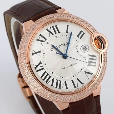V6 factory top-tier watch Cartier men's white dial brown belt blue balloon series leather strap mechanical watch back cover picture