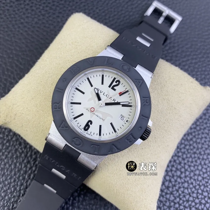 BVF factory Bvlgari103539top-tier 1:1super watch men's white dial rubber model pictures and prices side live photo