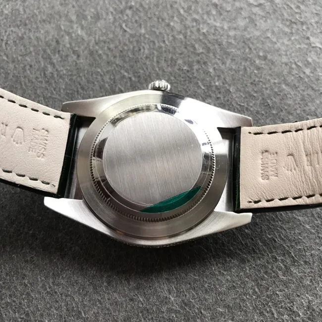 Top-tier watch Rolex men's green dial black belt Datejust series fully automatic movementleather strap watch back cover picture
