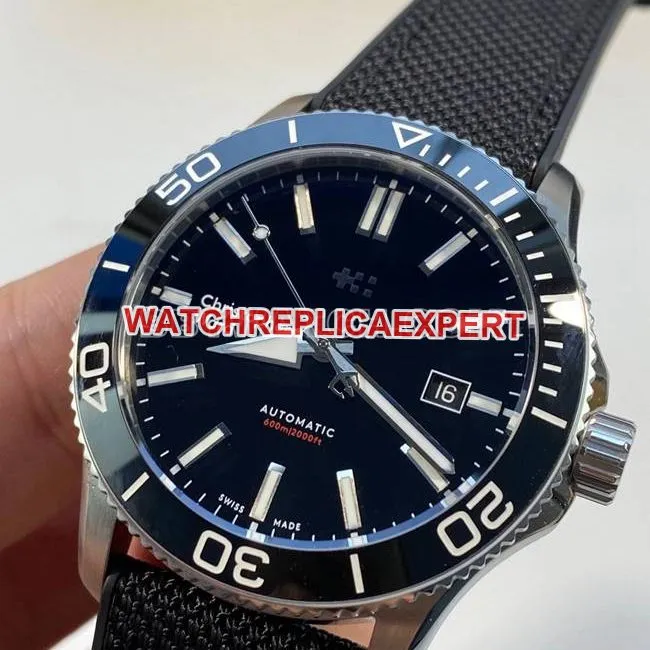 top-tier watch christopher ward black dial rubber braceletcaseback live photo