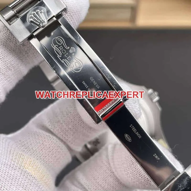 VSRolex Yacht Master gray plate 126622braceletlive photos