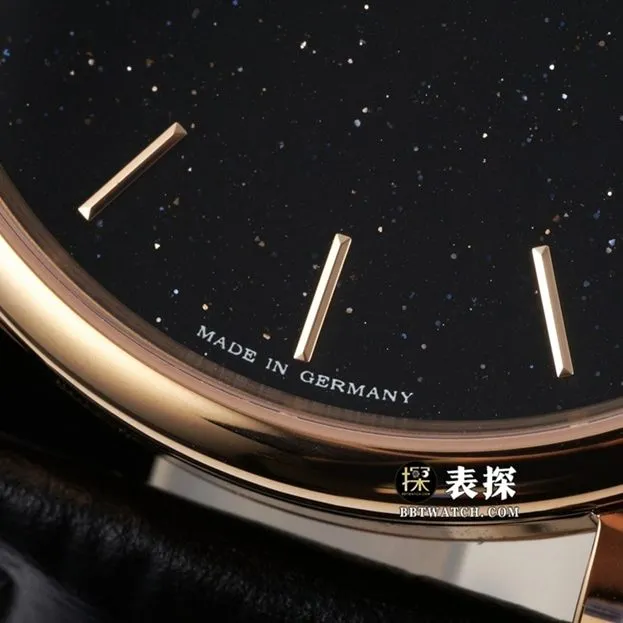 F8 Saxony Lange watch men's black aventurine disc rose goldleather strap model side live photo