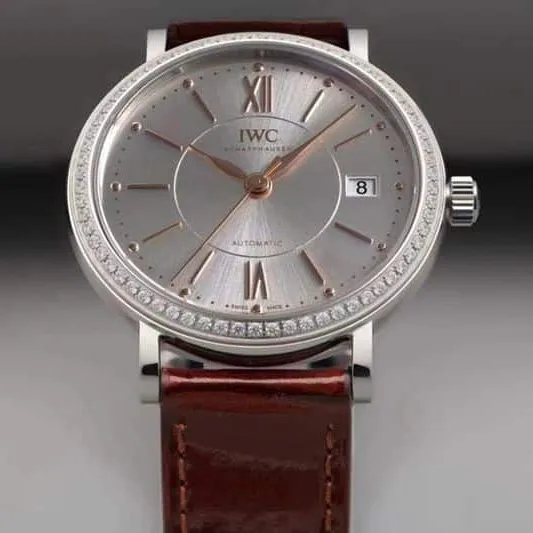 IWCreplica watch masterpiece, women’s model Portofino extremely elegant watch side view