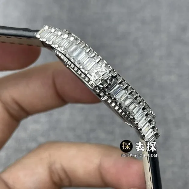 Vacheron Constantin watch ladies pavé diamond plate leather strap model pictures and prices side live photo