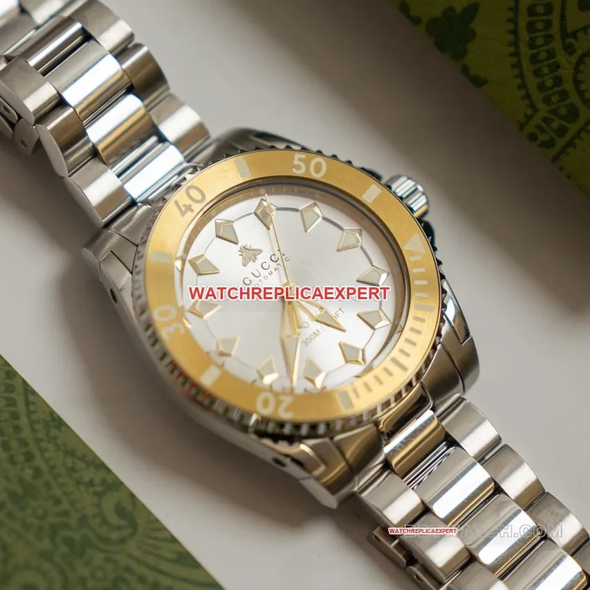 Gucci top-tier 1:1super clone2024 new silver white dial gold-plated steel bracelet model YA136357clasplive photos
