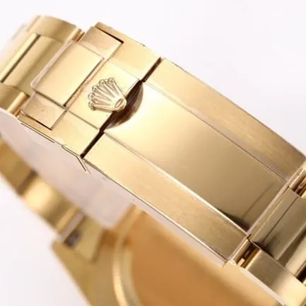 top-tier replicaRolex men's black dial gold band Daytona rainbow model full automatic movement watch back cover picture