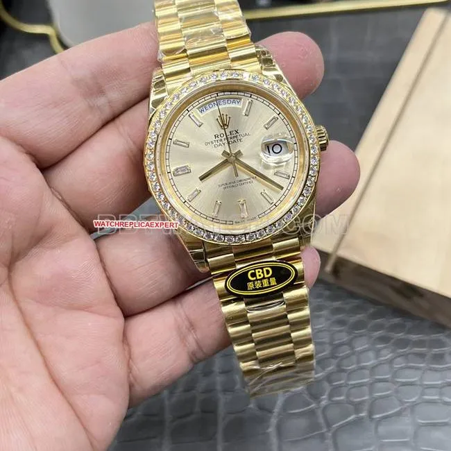 collectible watch CBD factory gold plate RolexDay-Dateyellow golddiamond bezel3255 mechanical caseback live photo