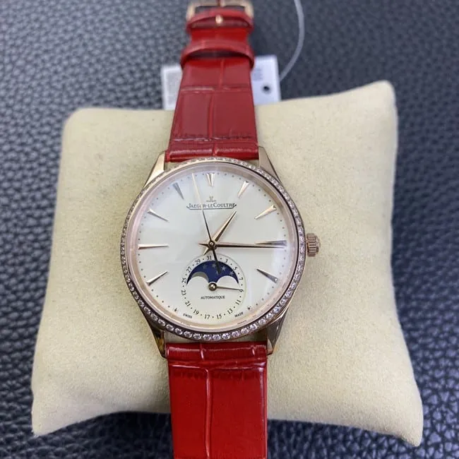 Jaeger-LeCoultretop-tier watch ladies white dial red dot moon phase master automatic movementleather strapmovement picture