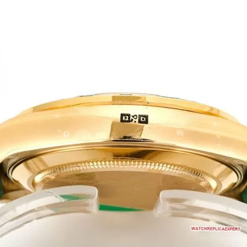 collectible watch DaytonaRolex green fritillary disc diamond bezel116519braceletlive photos