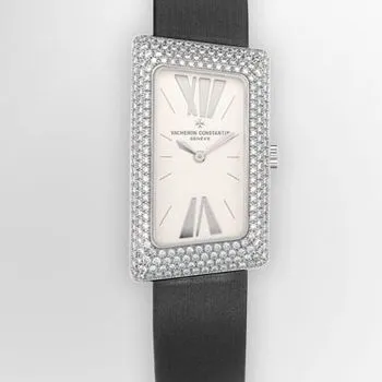Vacheron Constantin 's Finest 1972 Series 25515/000G-9234 Watch Front View