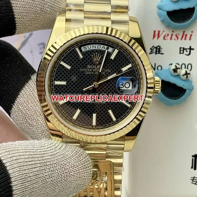 watch PPM factory black dial plaid RolexDay-Dateyellow gold mechanical braceletlive photos