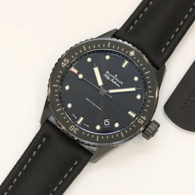 top-tier watch Blancpain men's blue dial nylon belt fifty fathoms automatic movement watch movement picture