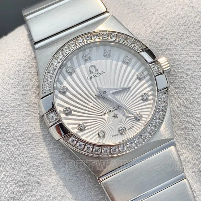 Omega Constellation Watch, White Dial, 28mm, Quartz, Side Real Photo