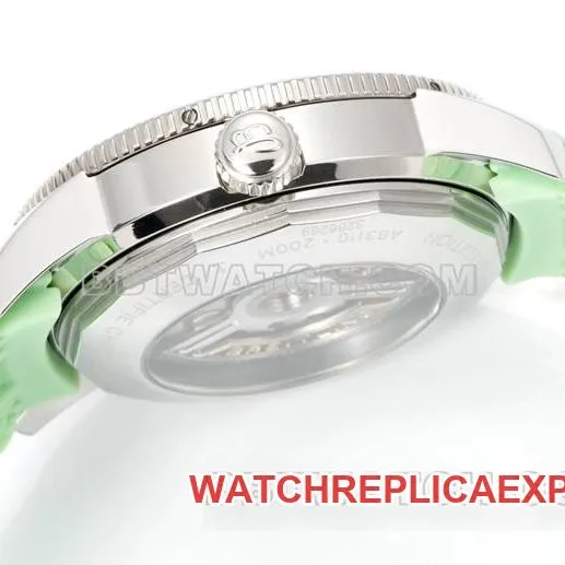 1:1replica watch super ocean culture BLS factory Breitling light green dial rubber braceletbraceletlive photos