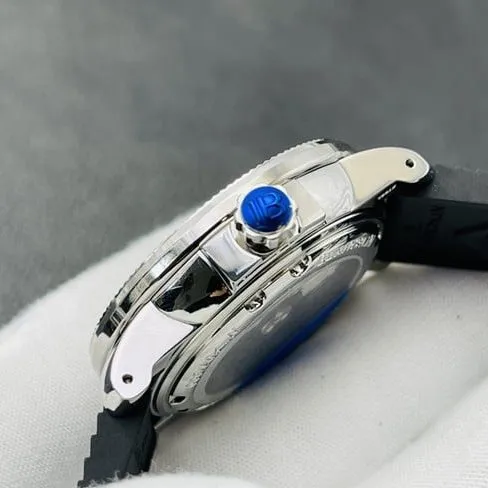 top-tier Blancpain Fifty Fathoms Series 5008 Breplica watch (also known as the most beautiful Blancpain - Barracuda) side view