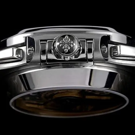3K FactoryPatek Philippetop-tier watch Nautilus multifunctional chronograph men's white dialsteel bracelet watch side view