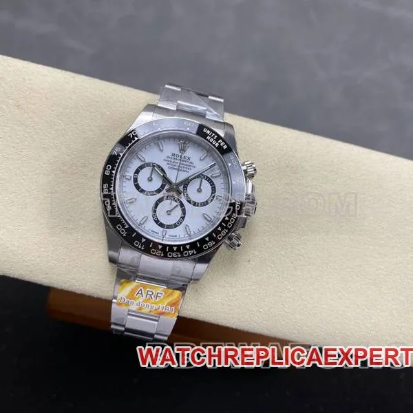 Rolex collectible watch ARF FactoryDaytonawhite dialPanda Daytona4131steel bracelet front live photo
