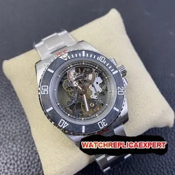 Rolex Oyster Perpetual m124300_3