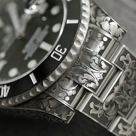 top-tier watch Rolex classic Black Submariner special edition carved bracelet picture