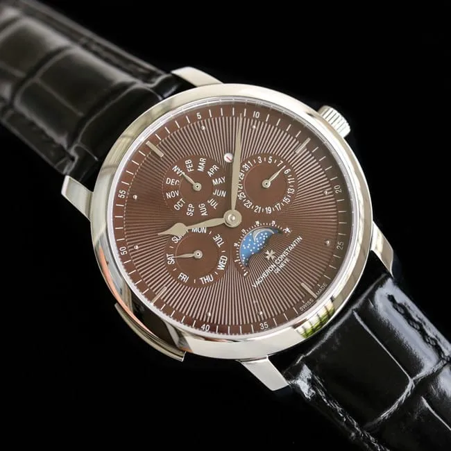 Vacheron Constantintop-tier watch men's white dial black belt Loft Craftsman series leather strap watch front view