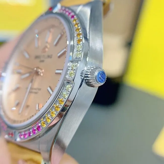 top-tier replicaBreitling women's watch gold plate yellow belt South China Sea capsule series fully automatic movementleather strap side view