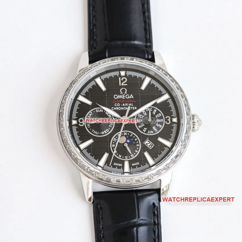 OmegaSeamastertop-tier 1:1high-quality white black dialleather strap model 210.30.42.20.01.021side live photo