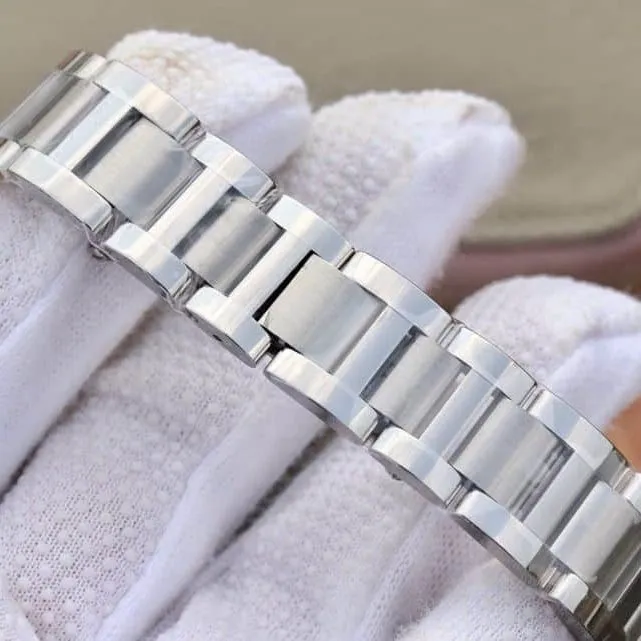 Cartier blue balloon watch small watch clasp picture