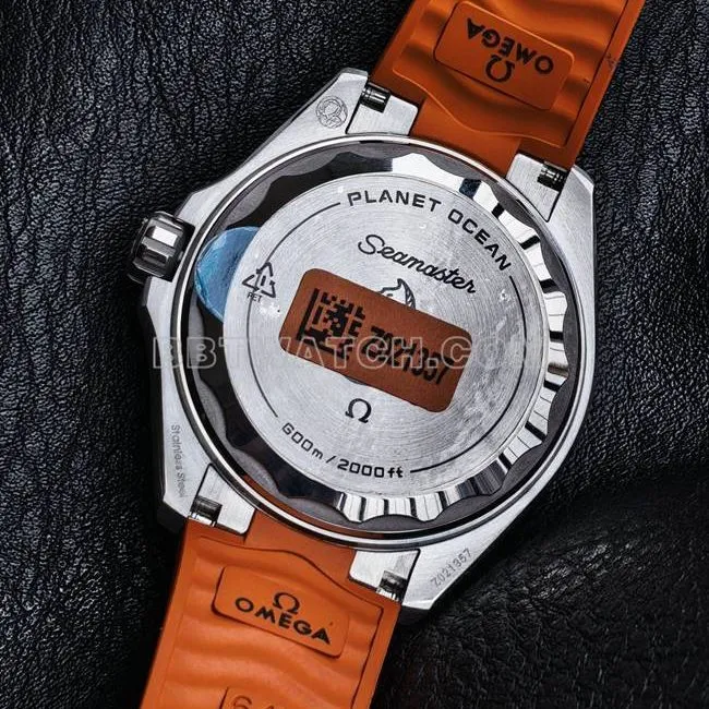 1:1replica watch VS FactorySeamaster 600m black dial orange bezel orange braceletcaseback live photo