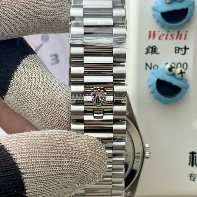 collectible watch PPM factory white dial Roman numeral RolexDay-Date mechanical braceletlive photos