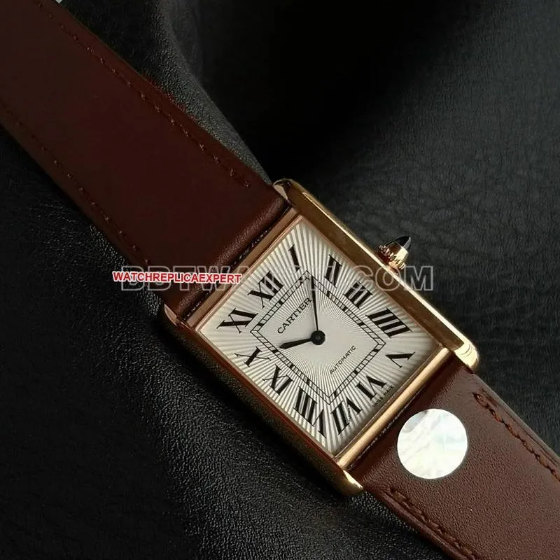 Cartier collectible watch F1 factory tank white dialrose gold case 2899MCmovementleather strap model side live photo