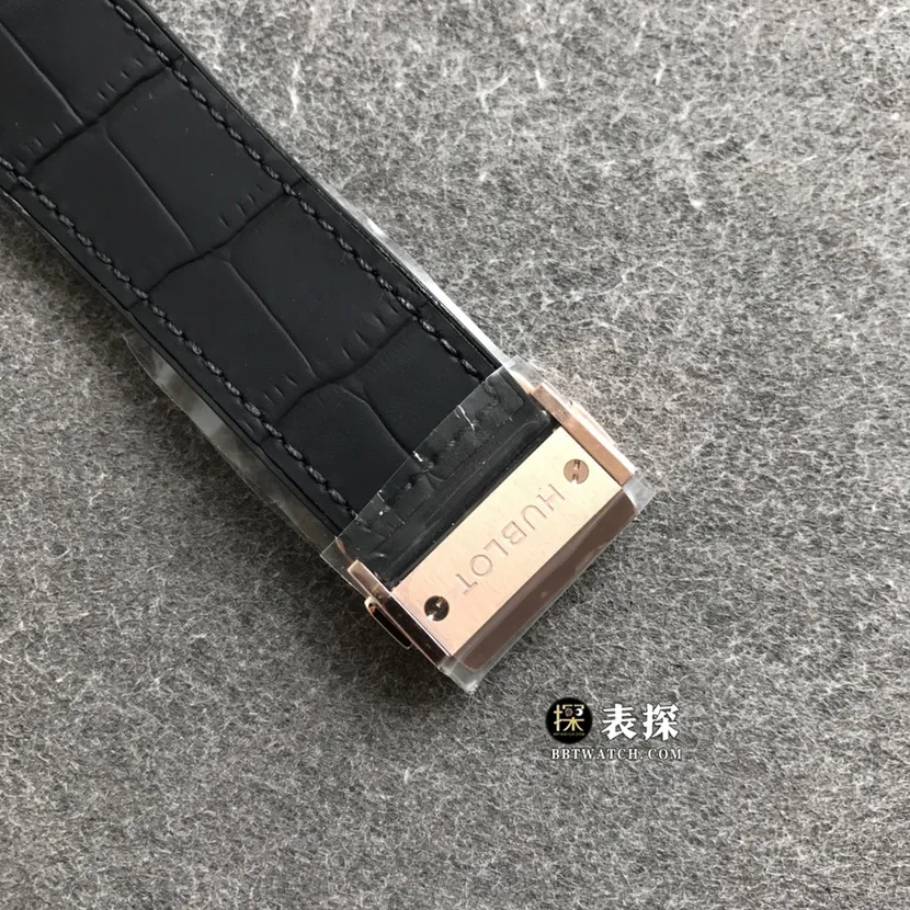 WWF classic fusion Hublot1:1replica watch rose gold full diamond disc leather strap model 511.OX.9010.LR.1704clasp picture