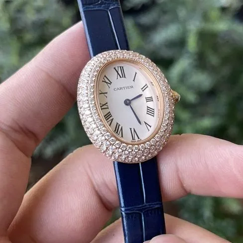 top-tierhigh-quality watch Cartier women's white dial blue belt bathtub series quartzleather strap watch front view