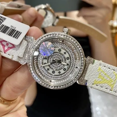 LV Louis Vuitton top-tier watch ladies dialleather strapquartz watch leather strap picture