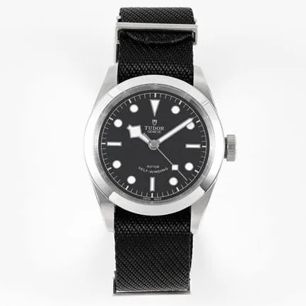 Glow-in-the-Dark Watches: Why Night