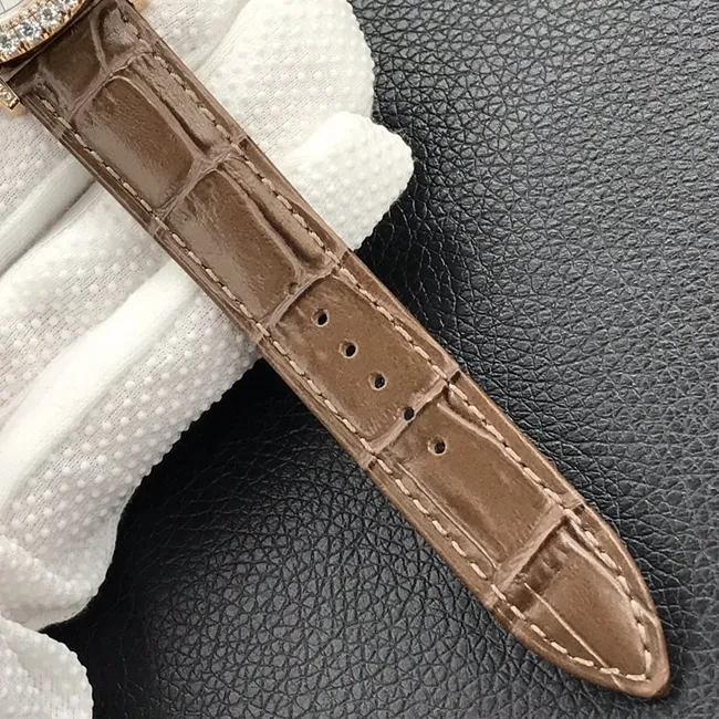 GF Factorytop-tier watch Jaeger-LeCoultre women's white dial brown belt dating series mechanical leather strap watch side view