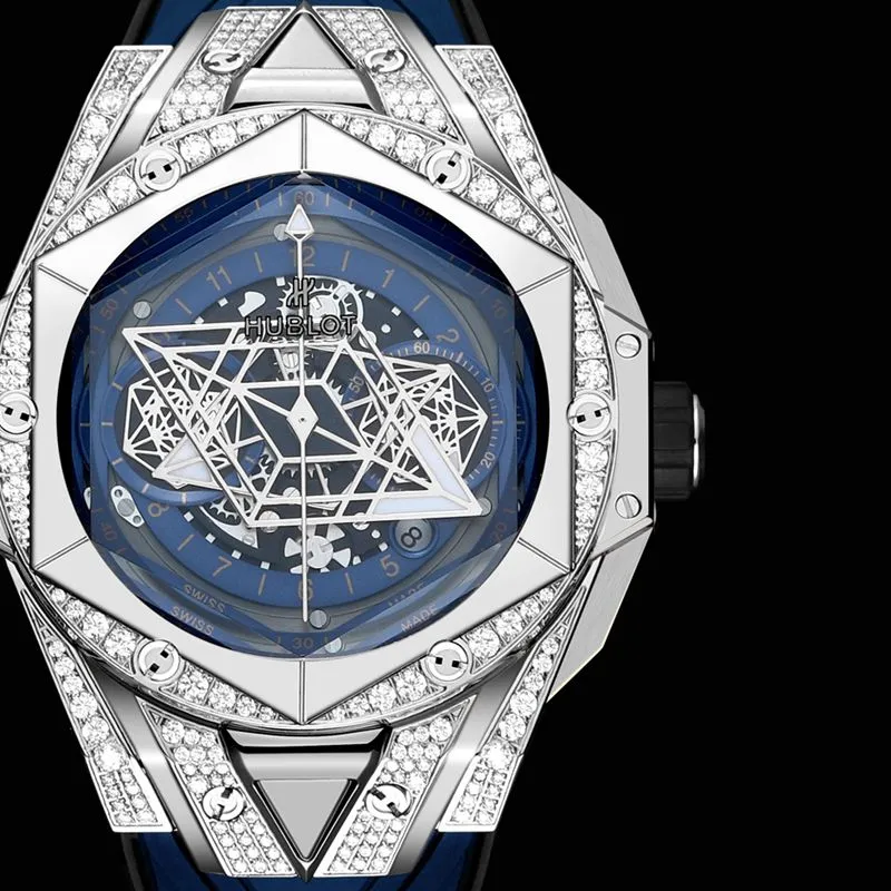 HublotHublotreplica watch new BigBangSangBleuII tattoo men's mechanical watch movement picture