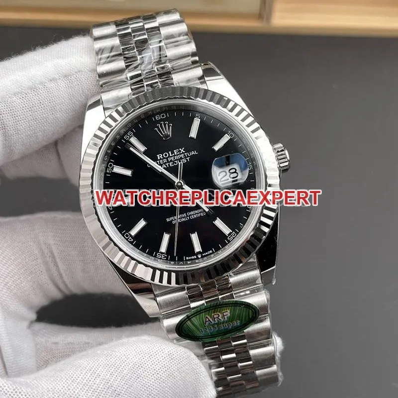 Real-life photos of the ARF Factory Rolex top-tier "Datejust" 41mm black dial 3235 model with steel bracelet and clasp