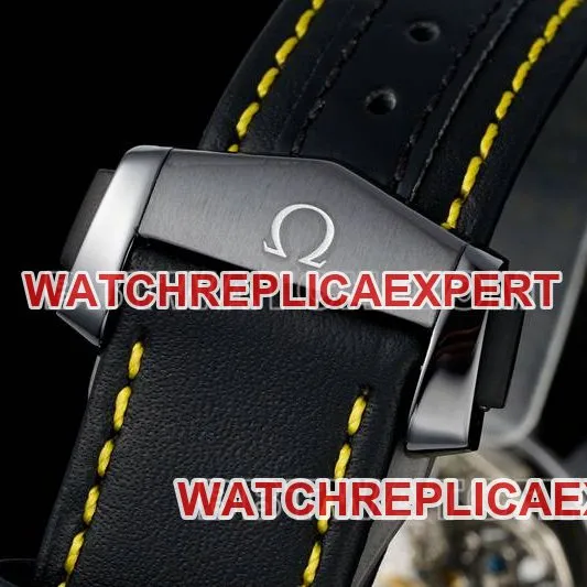 Omegatop-tier watch BLS factory Speedmaster full ceramic yellow needle mechanical rubber model side live photo