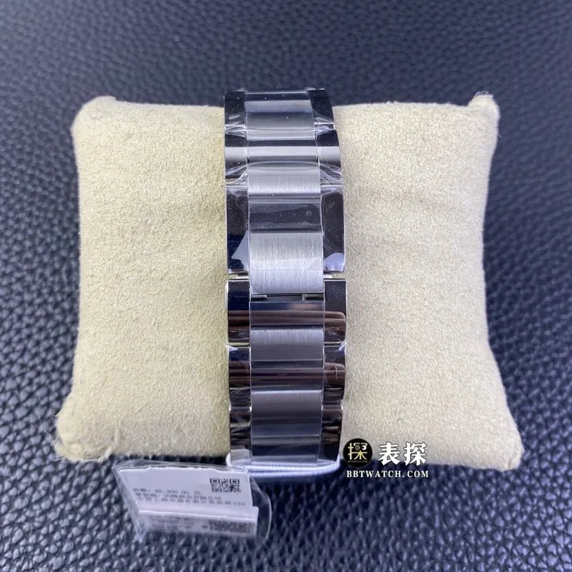 V6 factory Cartier blue balloon top imitation watches men's silver and white disk steel strap models pictures and price side real picture