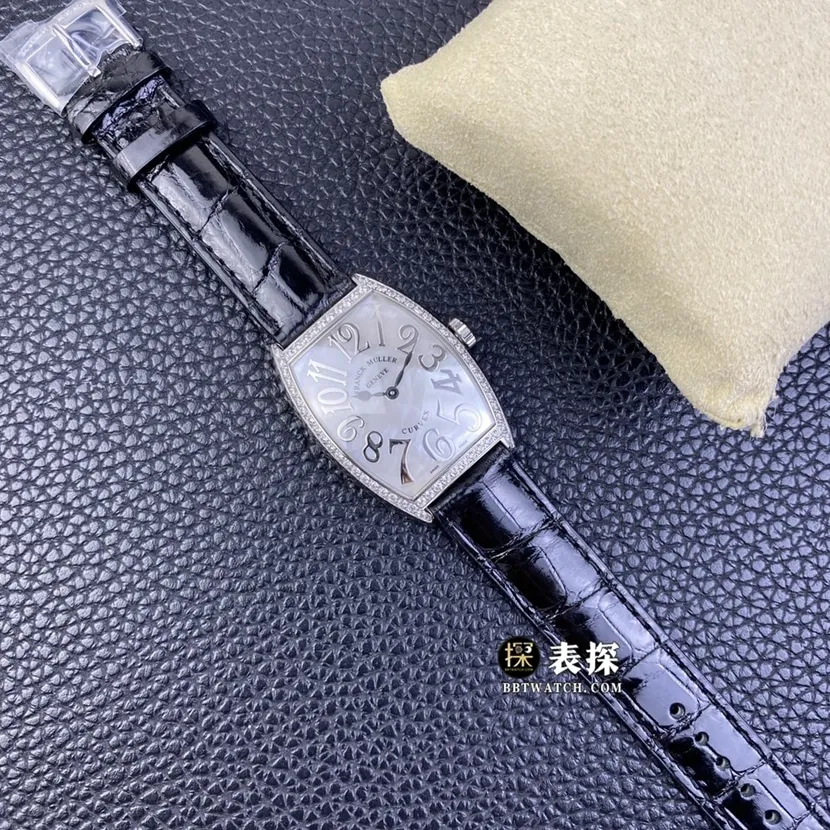 Women's Frank Muller watch white mother-of-pearl plate leather strap model 1752 QZD back view